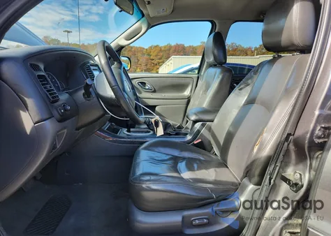 2005 Mazda Tribute I z USA, uszkodzony, nr VIN 4F2YZ92Z05KM65608